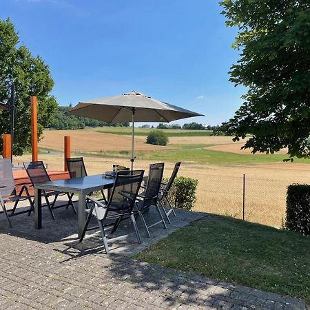 Das Gelbe Landhaus Tellig Exterior photo